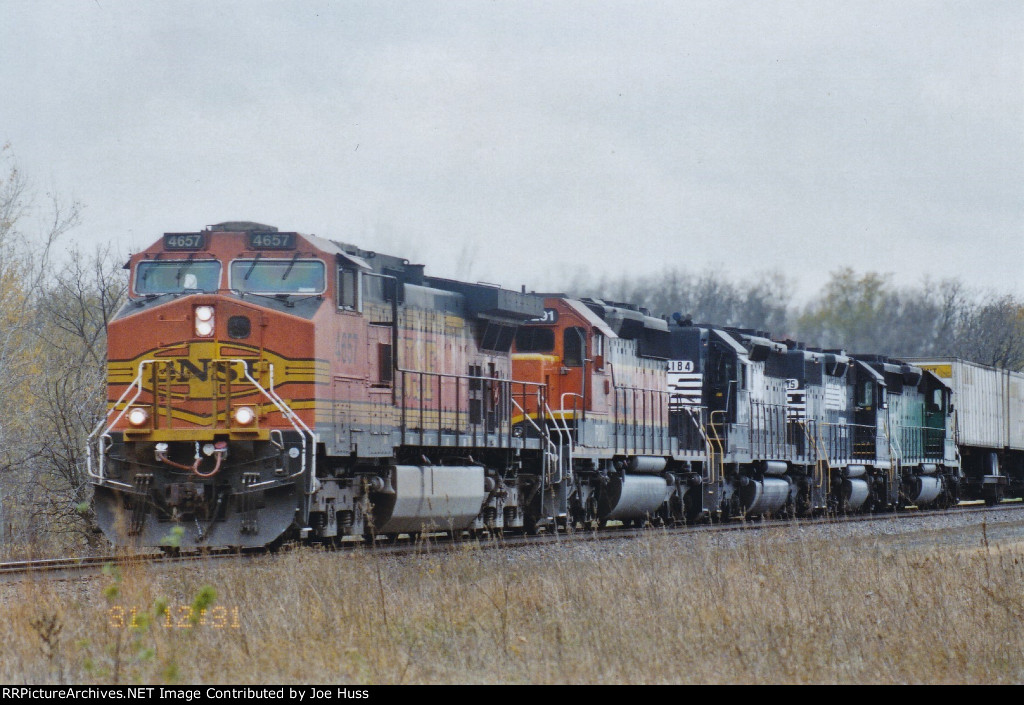 BNSF 4657 East